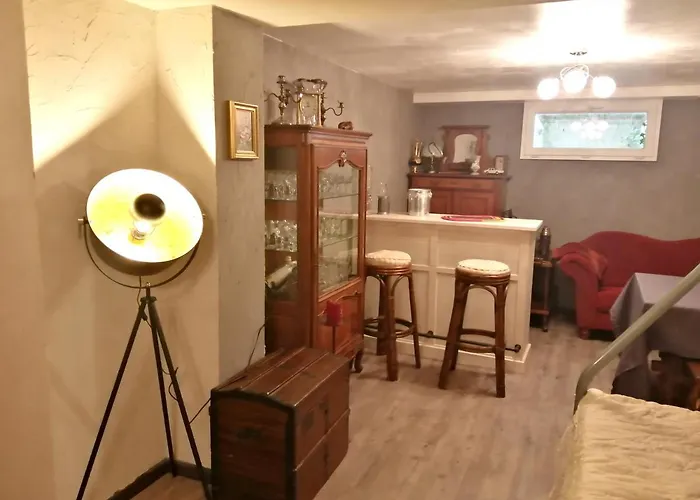 Bar Sur Mulhouse Sud Apartman *